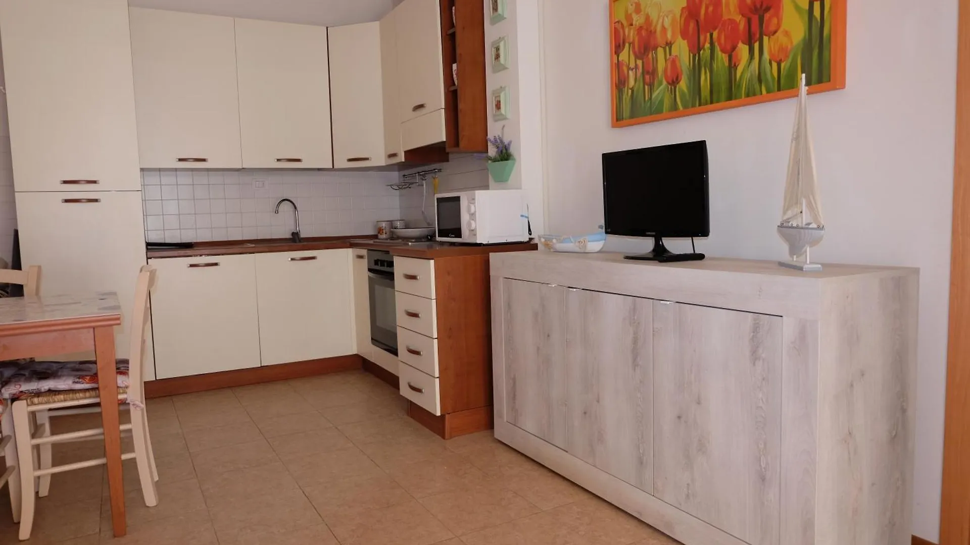 Onda Etrusca Con Giardino Tranquillo Riservato Pet Friendly San Vincenzo Italy