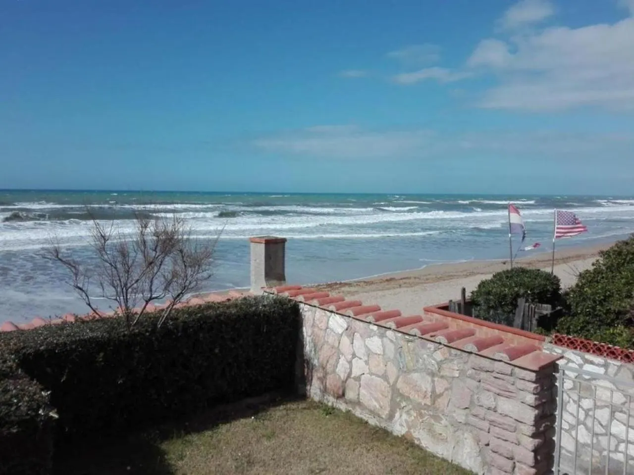 Onda Etrusca Con Giardino Tranquillo Riservato Pet Friendly San Vincenzo 0*,