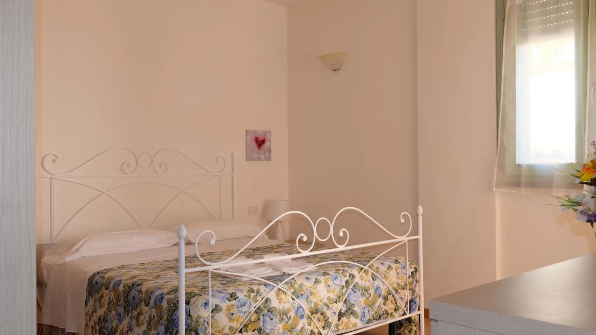 Onda Etrusca Con Giardino Tranquillo Riservato Pet Friendly San Vincenzo Appartamento